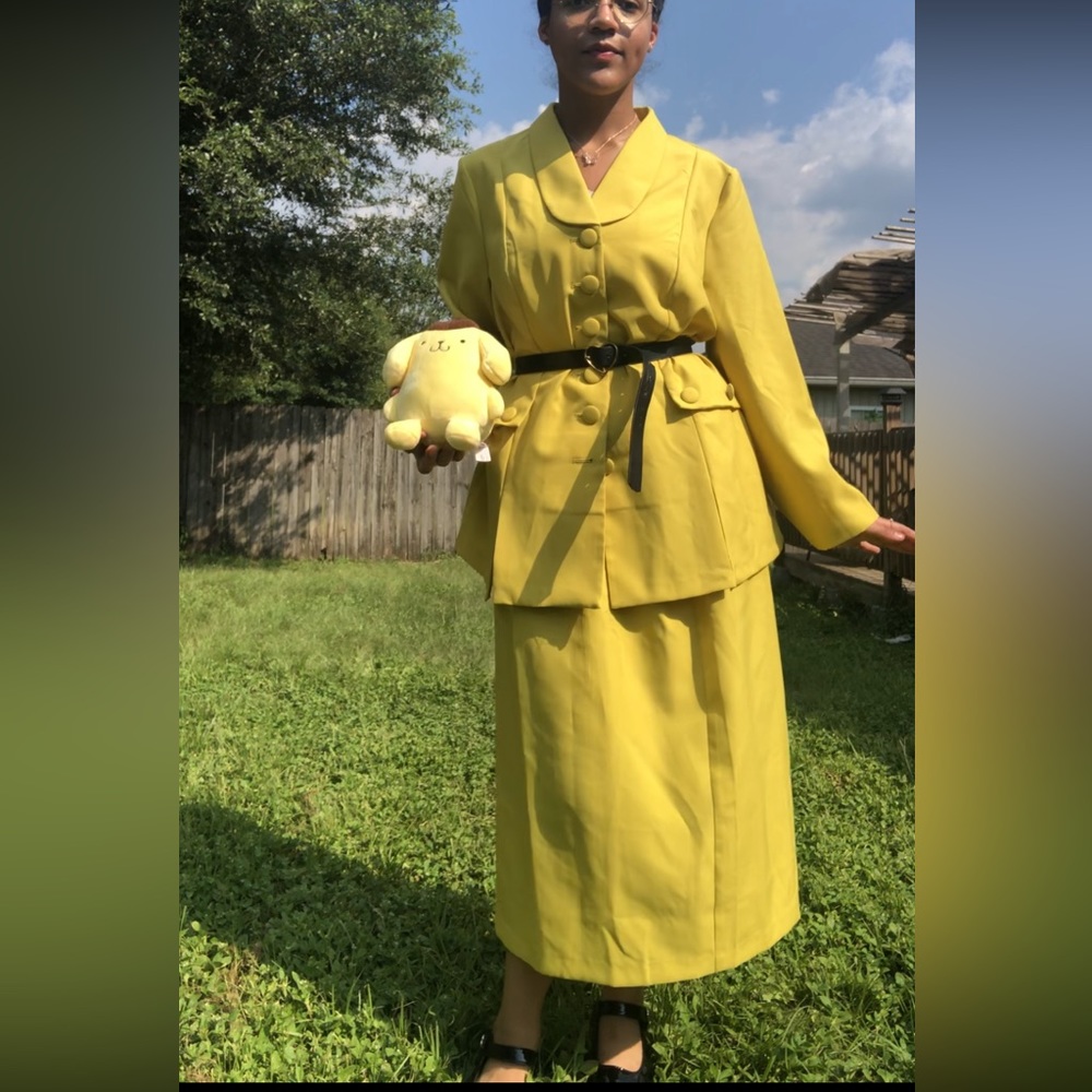 Roamans Yellow Suit